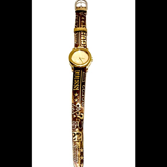 Guess Jewelry - 🖤👀 GUESS BEAUTIFUL EUC BRONZE/BROWN/GOLD WATCH🖤